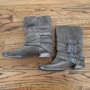 Anthropologie Splendid suede buckle boots sz 8